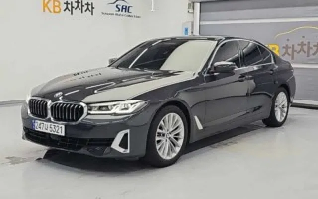 인천중고차거래사이트 5시리즈 (G30) 520i 럭셔리 매물 사진 7 - 2023/05 25,602km