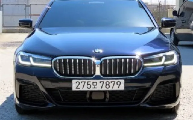 인천중고차거래사이트 5시리즈 (G30) 520i M 스포츠 매물 사진 17 - 2023/03 95,632km
